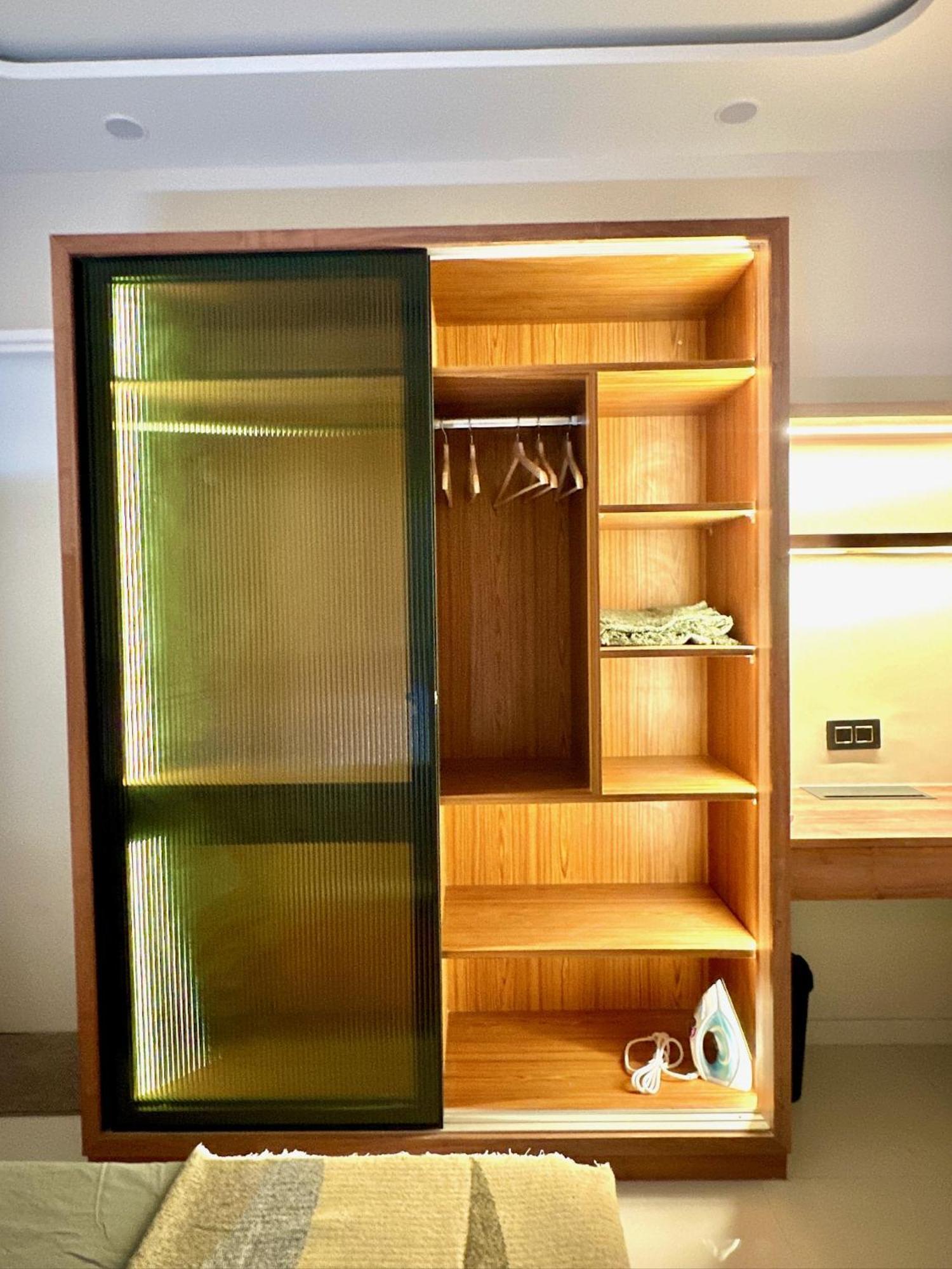 Peacock Palace 2Bhk Modern Ac Flat In Baner Pune Dış mekan fotoğraf